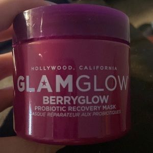 Glam Glow probiotic recovery mask